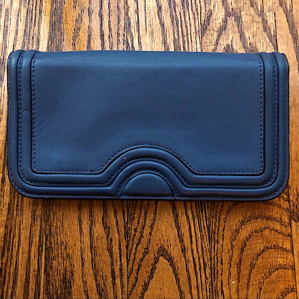NWOT Kate Spade Leather Wallet